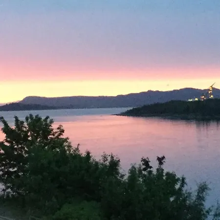 Leilighet Med Fjord Utsikt * Stavanger