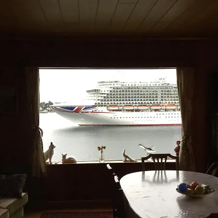 Appartement Leilighet Med Fjord Utsikt